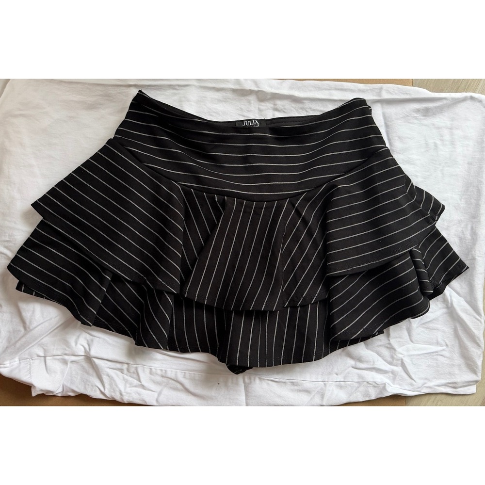 Julia by Love Mini Skort Medium Black Pinstripe Tiered Ruffle